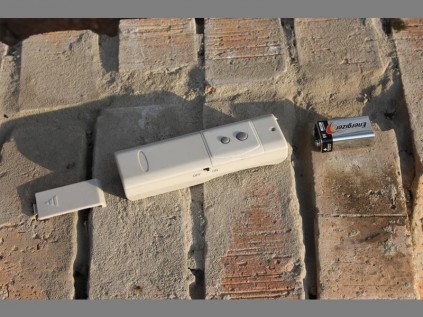 Simple tool: The jamming device found in the suspects' possession.