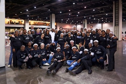 Staff from Tsogo Sun ready to get stuck in.