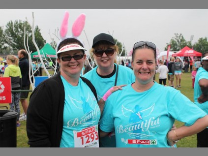 Jennifer Gay, Deliah Dally and Ashleigh Ridderhof. Ridderhof said, "I'm competing in support of all who suffer on a daily basis. We can beat the big C."