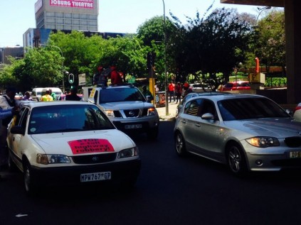 Slow drive leaves from Cosatu House.