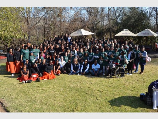 The families and children who received their treatments, compliments of Reach for a Dream.